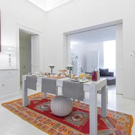 Casa Di Lo Bed & Breakfast 4*
