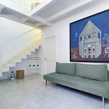 Casa Di Lo ليتشي