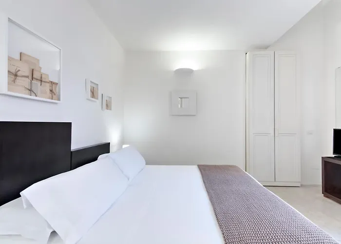 Casa Di Lo Bed & Breakfast 4*